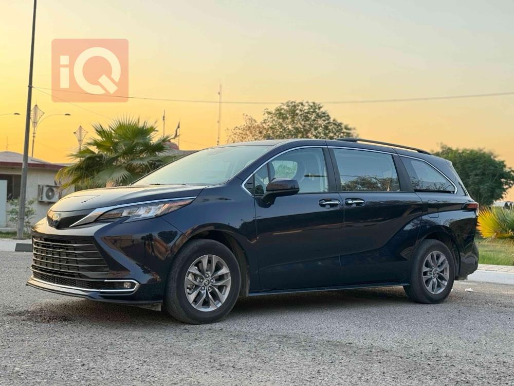 Toyota Sienna